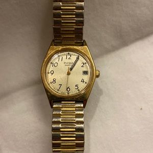 Vintage stretch gt Pulsar watch 84